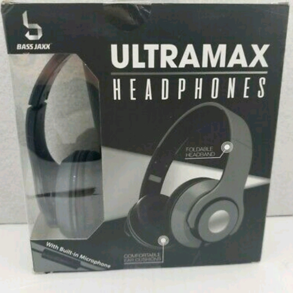 Ultramax headphones